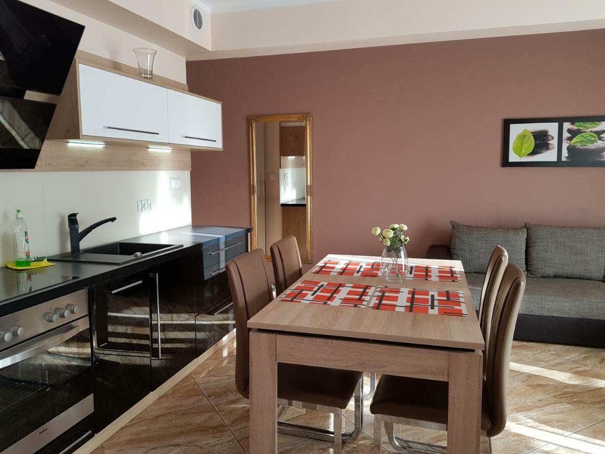 Apartment Pegaz & Aqua Marina 斯维诺乌伊希切 外观 照片